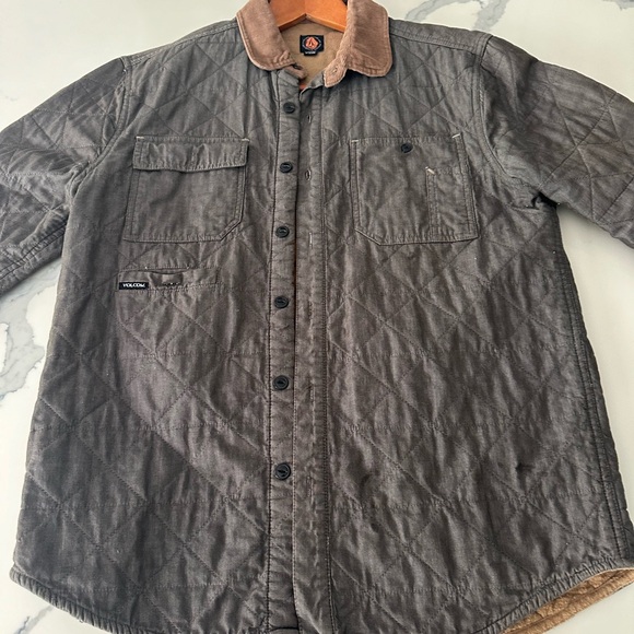 Volcom Jacket - grey in great condition. Worn 3 times - Picture 6 of 6